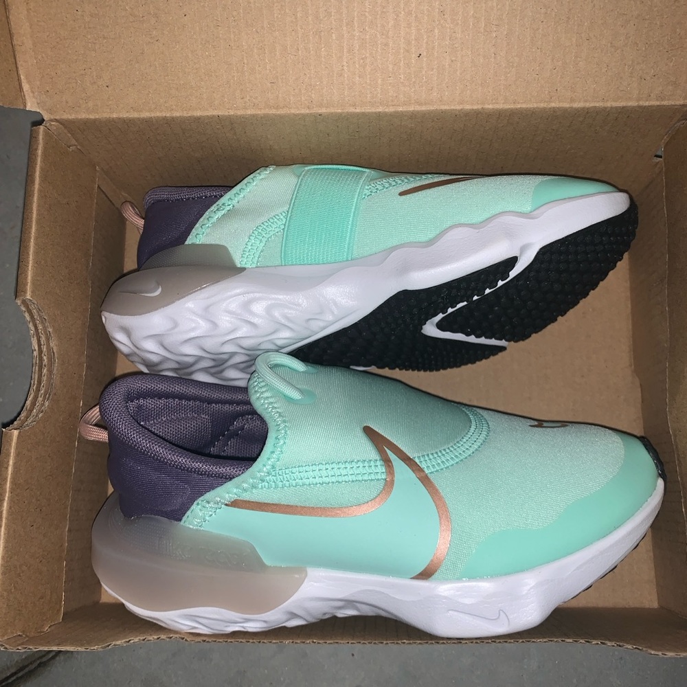 Boys PS Nike React Flow